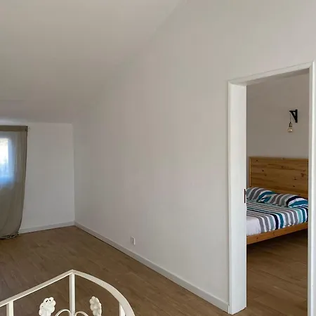 Casa Aconchegante Em Ferrel * Ferrel (Leiria)