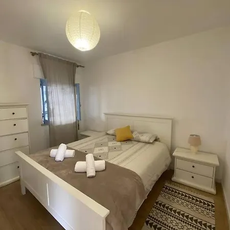 Casa Aconchegante Em Ferrel * Ferrel (Leiria)